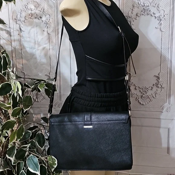 Rebecca Minkoff Hudson Moto Crossbody/ ShoulderBlack Large Leather Bag